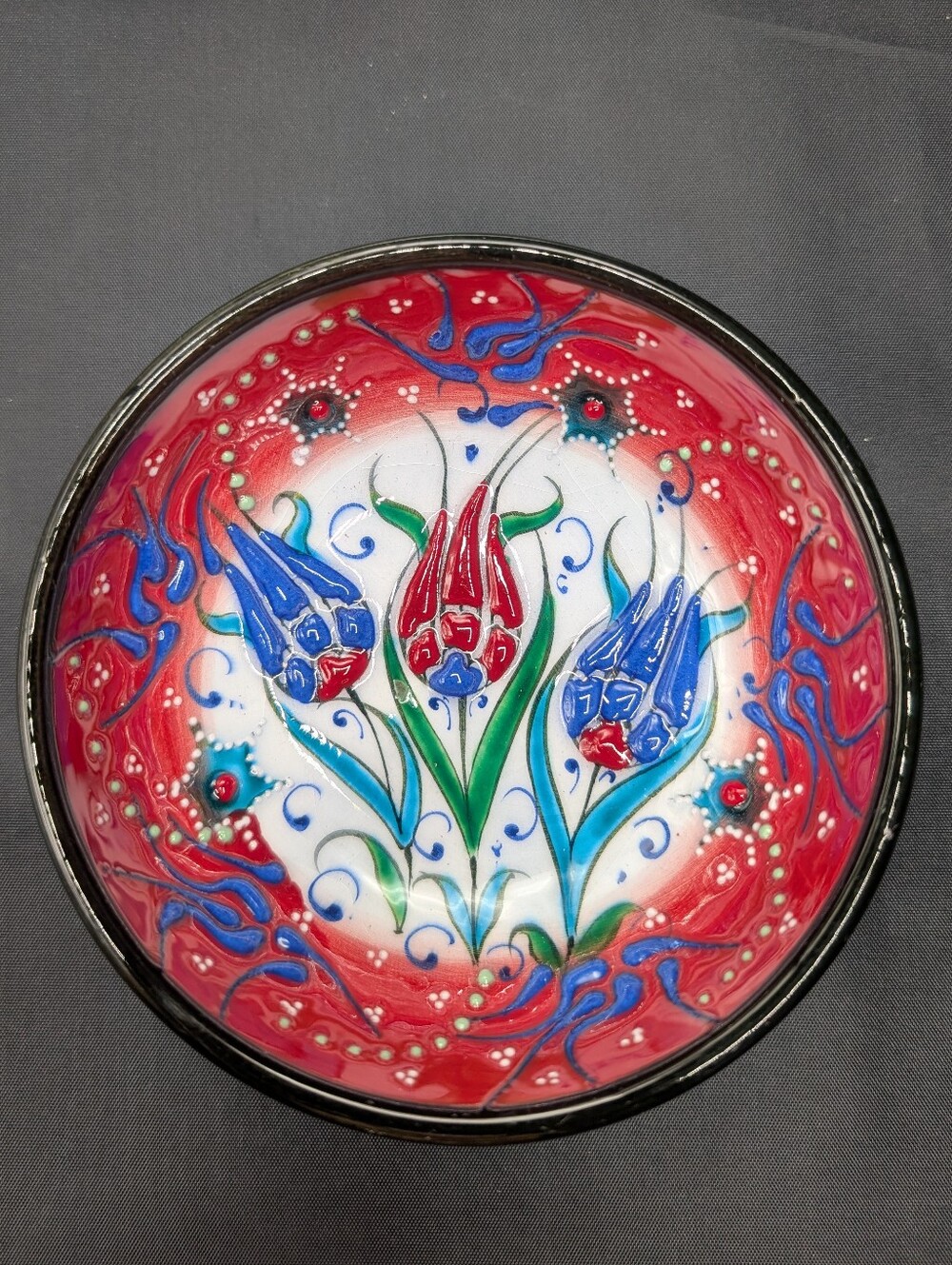 Turkish Hand Painted Begazid Ceramic Bowl.